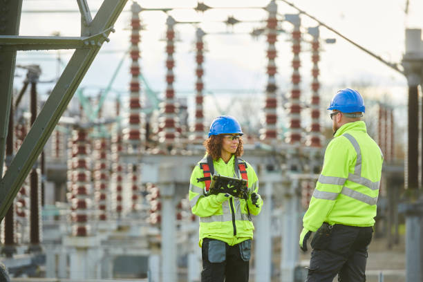 Best Electrical Contractors for Businesses  in East Rancho Dominguez, CA